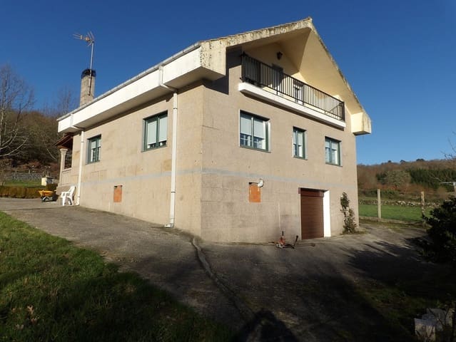 5 camera da letto Finca/Casa di Campagna in vendita in O Saviñao con garage - 179.900 € (Rif: 9101336)