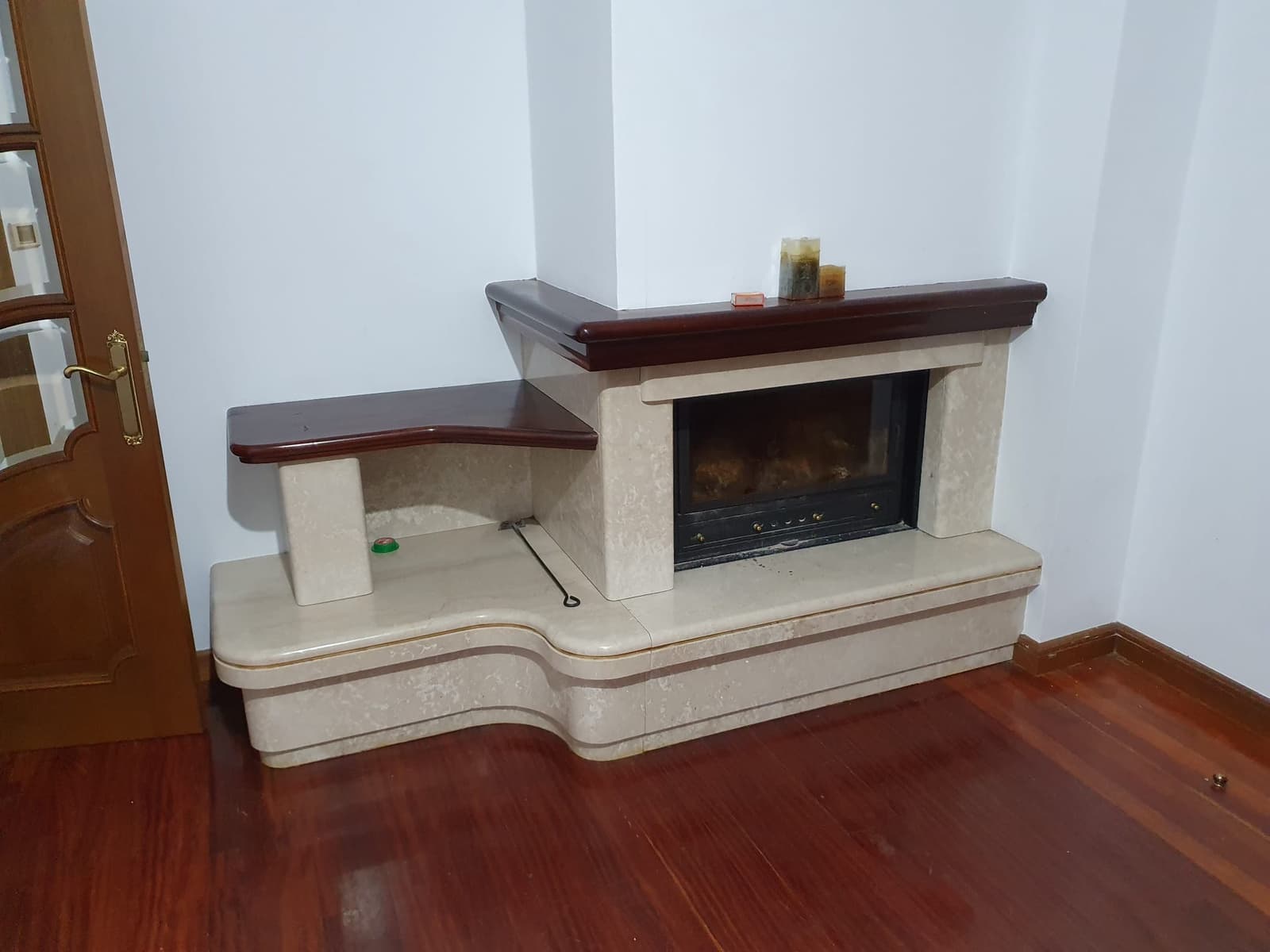 5 soveværelse Finca/Landehus til salg i Barbadas med swimmingpool garage - € 460.000 (Ref: 9112970)