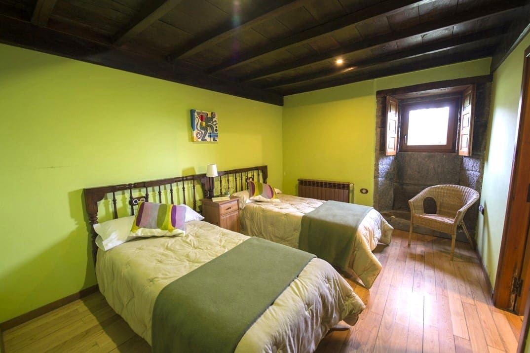 19 bedroom Guesthouse/B & B for sale in Chantada with pool garage - € 1,950,000 (Ref: 9123616)