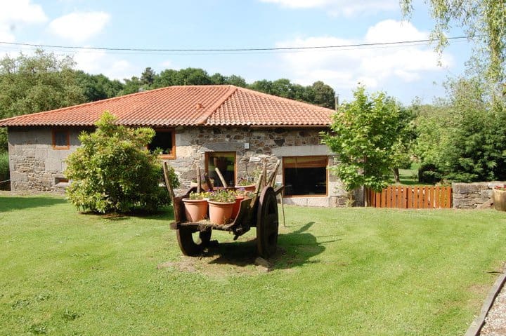 19 bedroom Guesthouse/B & B for sale in Chantada with pool garage - € 1,950,000 (Ref: 9123616)