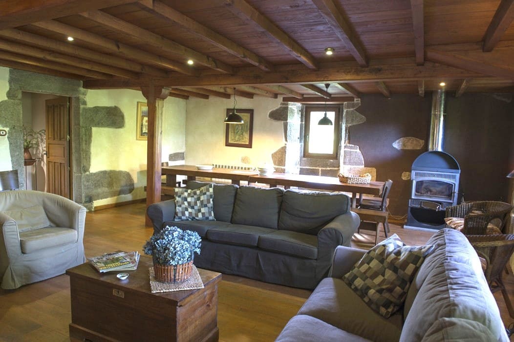 19 bedroom Guesthouse/B & B for sale in Chantada with pool garage - € 1,950,000 (Ref: 9123616)