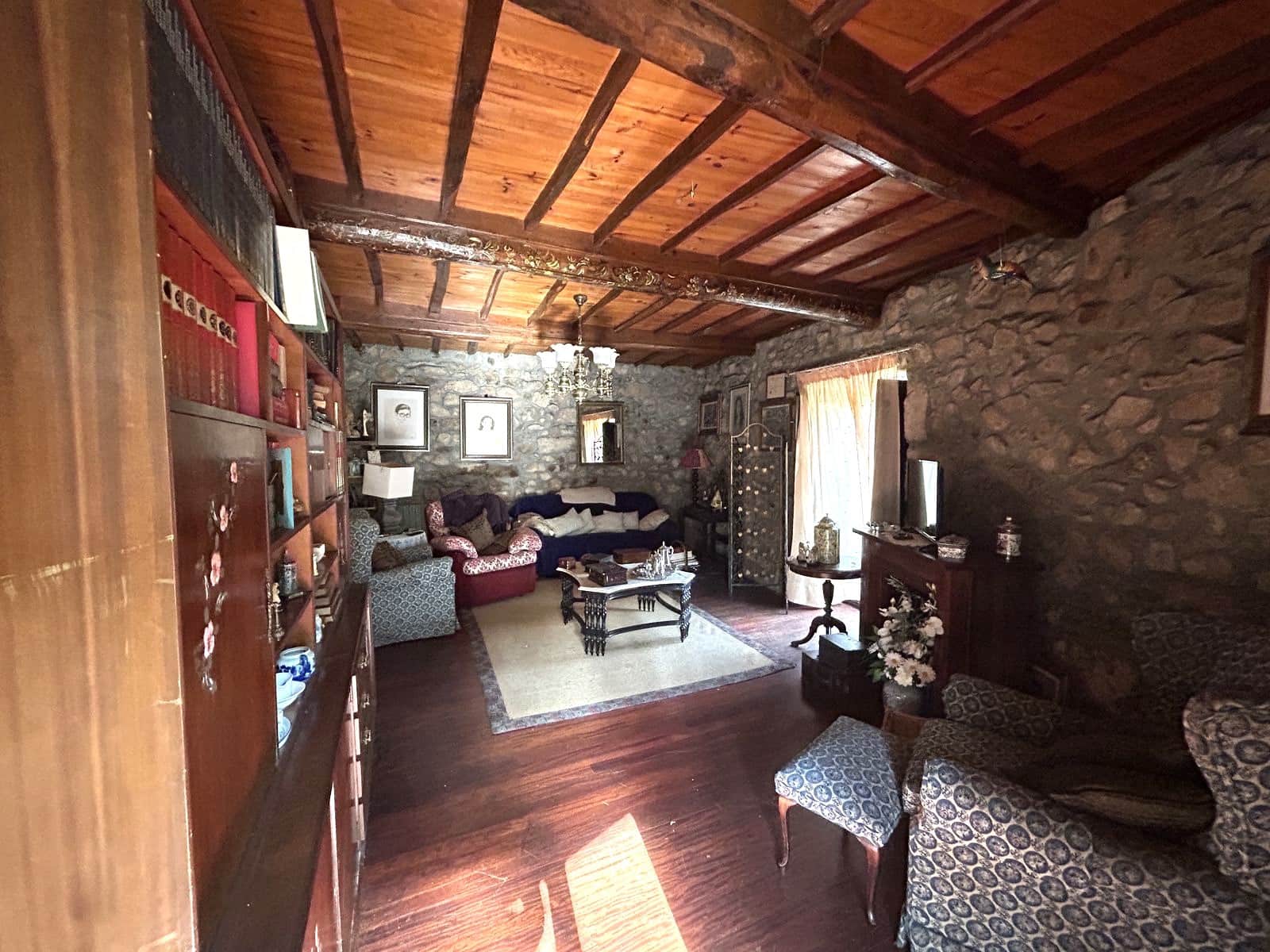 5 soveværelse Finca/Landehus til salg i Toen - € 135.000 (Ref: 9170186)