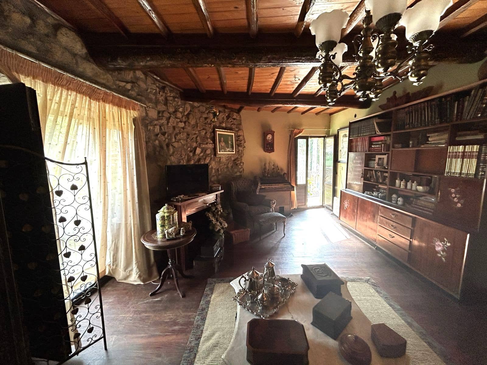 5 soveværelse Finca/Landehus til salg i Toen - € 135.000 (Ref: 9170186)