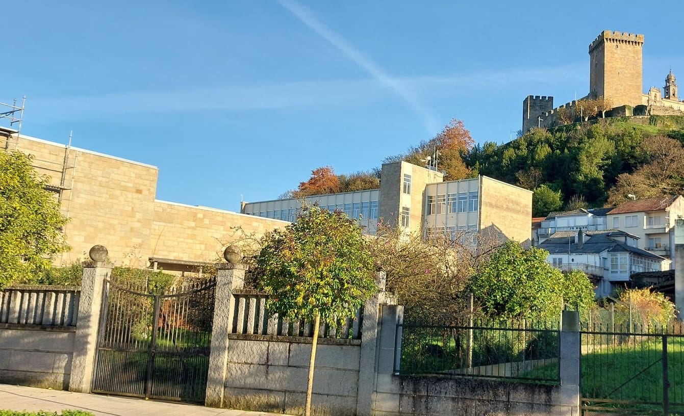 4 soveværelse Finca/Landehus til salg i Monforte de Lemos med garage - € 199.000 (Ref: 9170238)