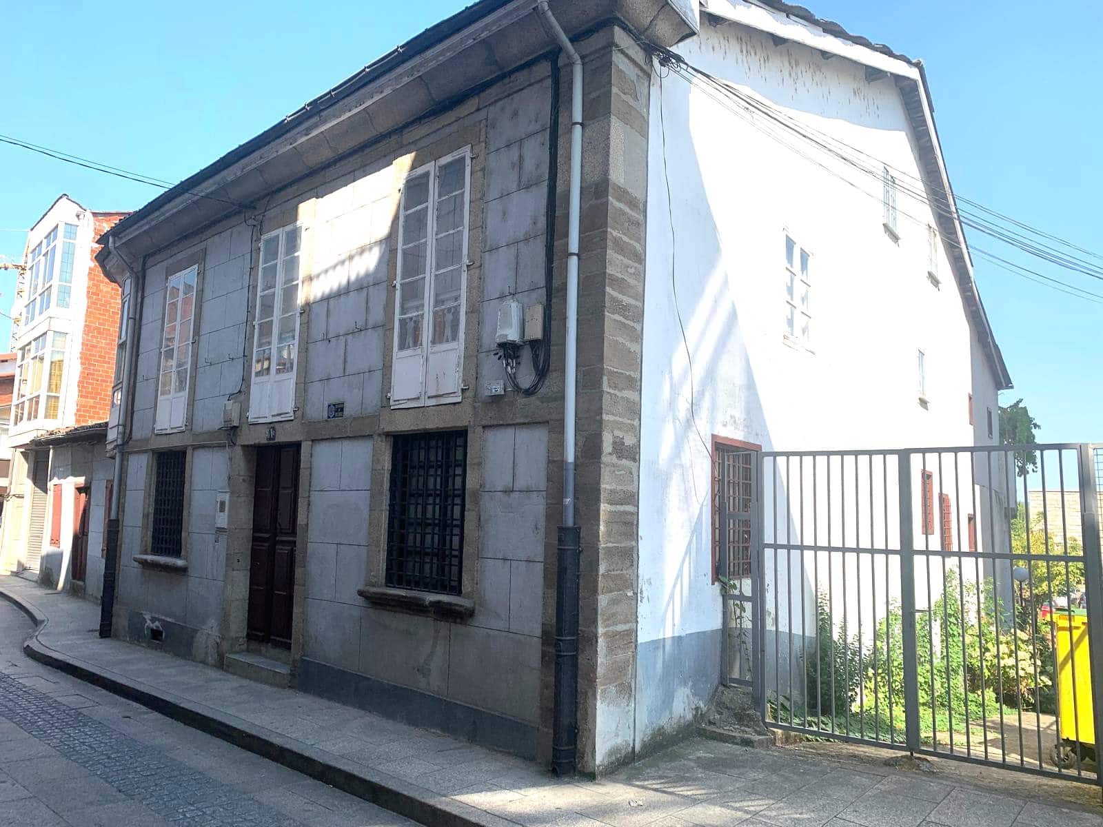 4 soveværelse Finca/Landehus til salg i Monforte de Lemos med garage - € 199.000 (Ref: 9170238)