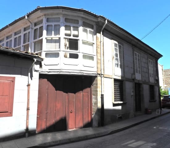 4 soveværelse Finca/Landehus til salg i Monforte de Lemos med garage - € 199.000 (Ref: 9170238)