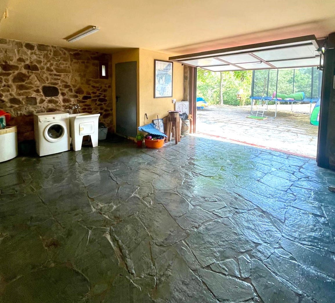 4 bedroom Finca/Country House for sale in Panton - € 340,000 (Ref: 9193277)