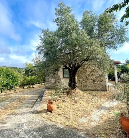 4 bedroom Finca/Country House for sale in Pantón - € 340,000 (Ref: 9193277)