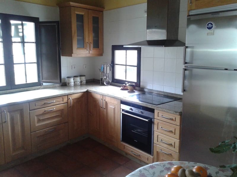 5 soverom Finca/Herregård til salgs i Esgos med garasje - € 135 000 (Ref: 9234858)