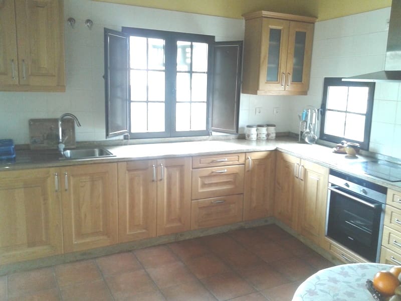 5 soverom Finca/Herregård til salgs i Esgos med garasje - € 135 000 (Ref: 9234858)