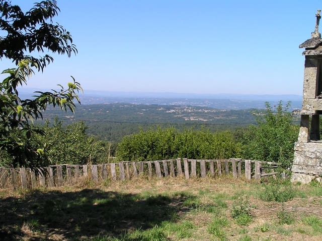 5 sovrum Finca/Hus på landet till salu i Esgos med garage - 135 000 € (Ref: 9234858)