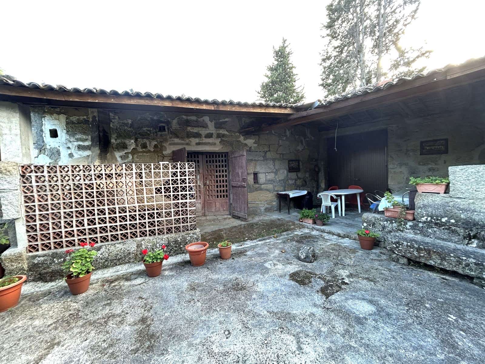 5 soveværelse Finca/Landehus til salg i Taboadela - € 125.000 (Ref: 9245263)