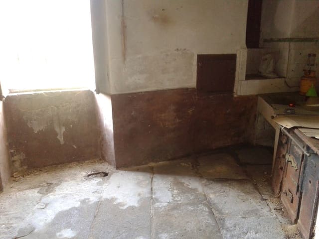 Finca/Casa Rural de 6 habitaciones en Taboadela en venta - 100.000 € (Ref: 9467641)