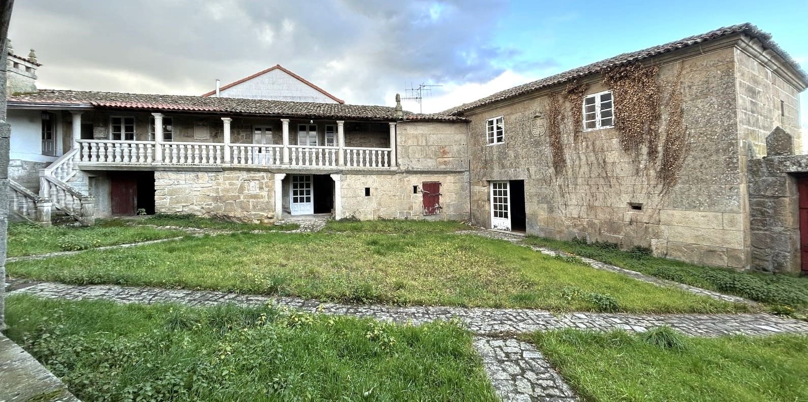 7 soveværelse Finca/Landehus til salg i Xinzo de Limia - € 240.000 (Ref: 9524680)