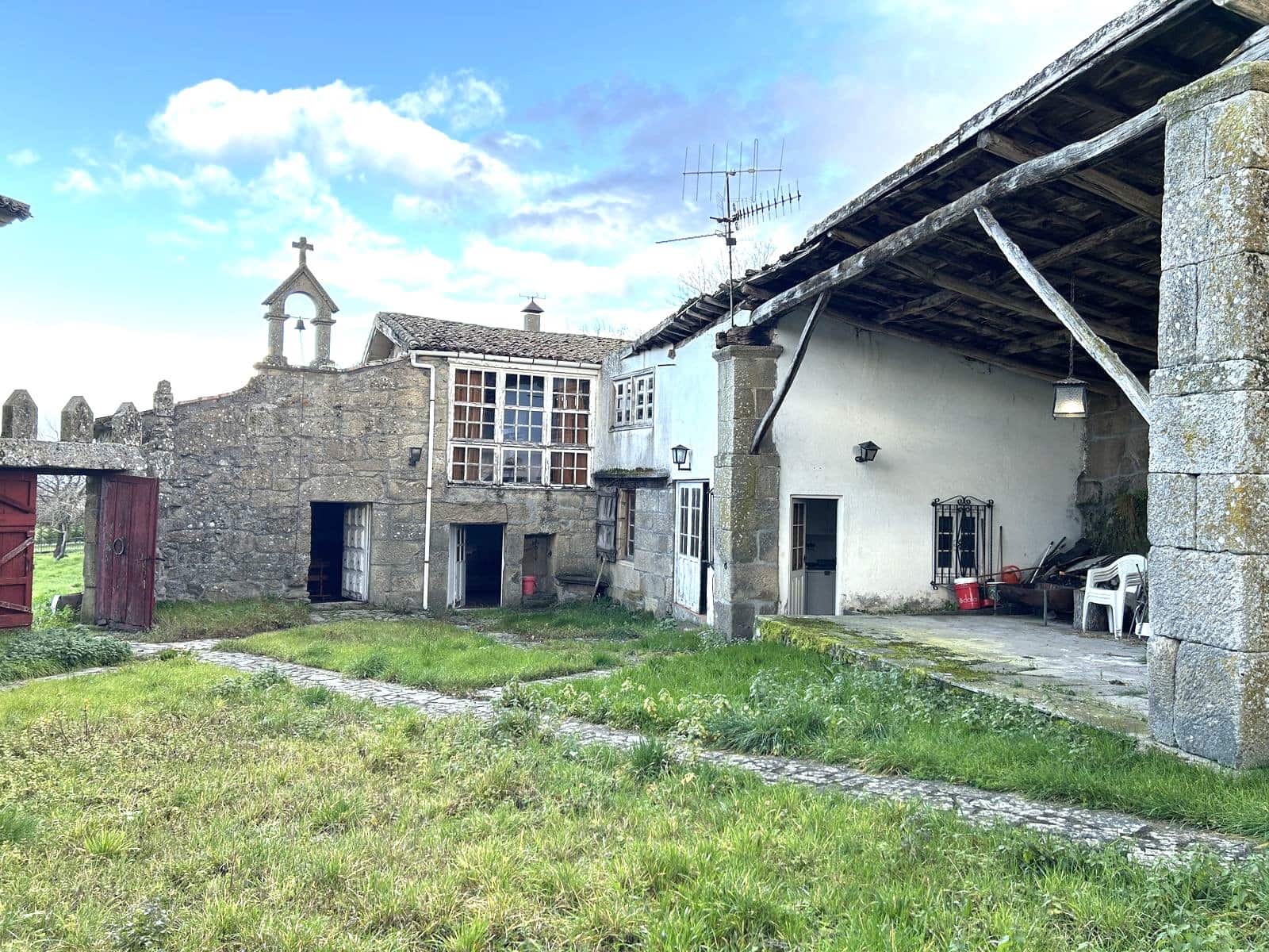 7 soveværelse Finca/Landehus til salg i Xinzo de Limia - € 240.000 (Ref: 9524680)