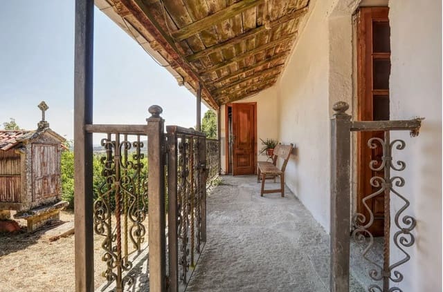 Finca/Casa Rural de 4 habitaciones en Carballedo en venta con garaje - 125.000 € (Ref: 9588120)