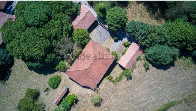 4 bedroom Finca/Country House for sale in Carballedo with garage - € 125,000 (Ref: 9588120)