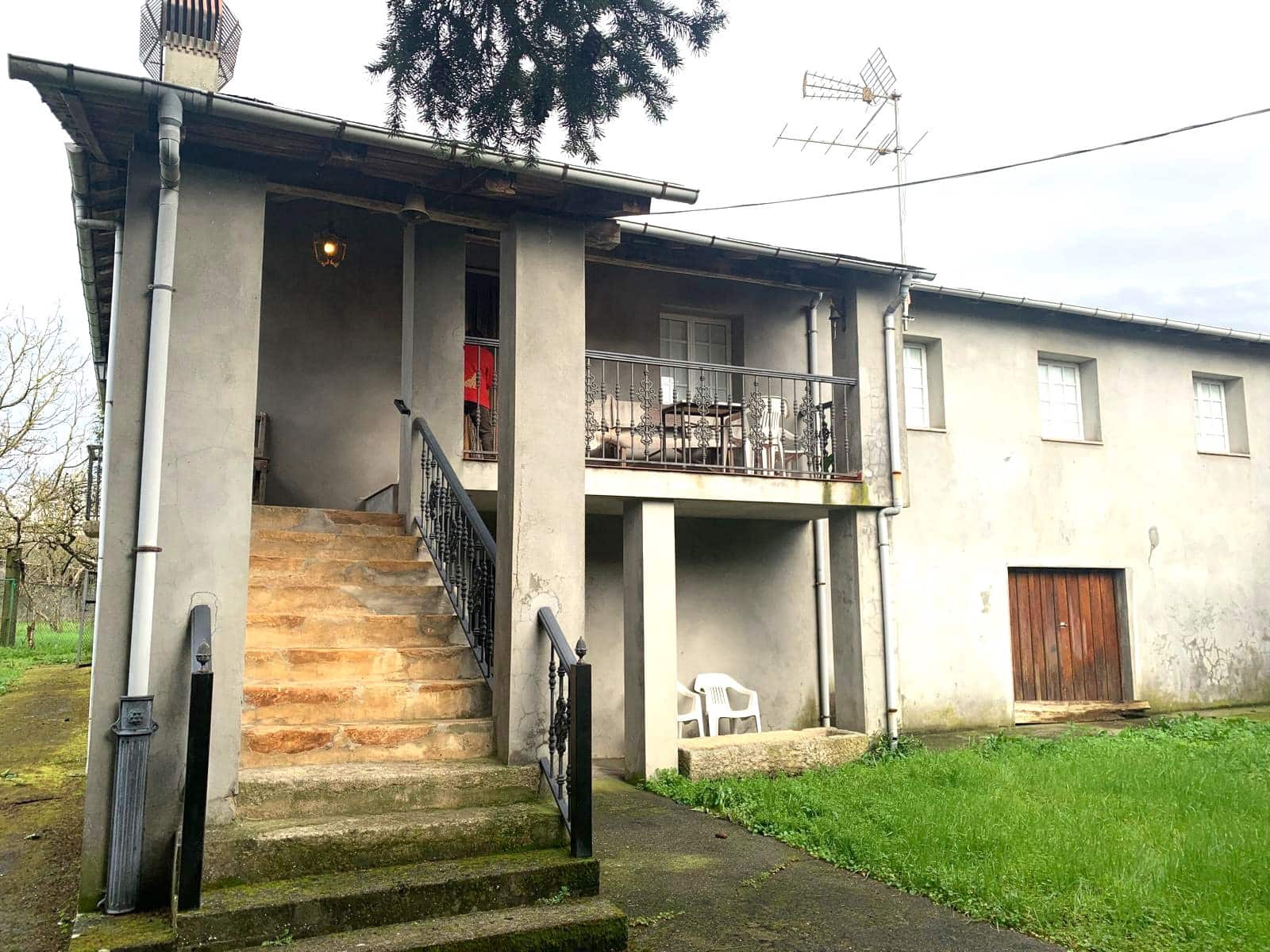 5 sypialnia Finka/Dom wiejski na sprzedaż w Boveda z garażem - 185 000 € (Ref: 9671199)