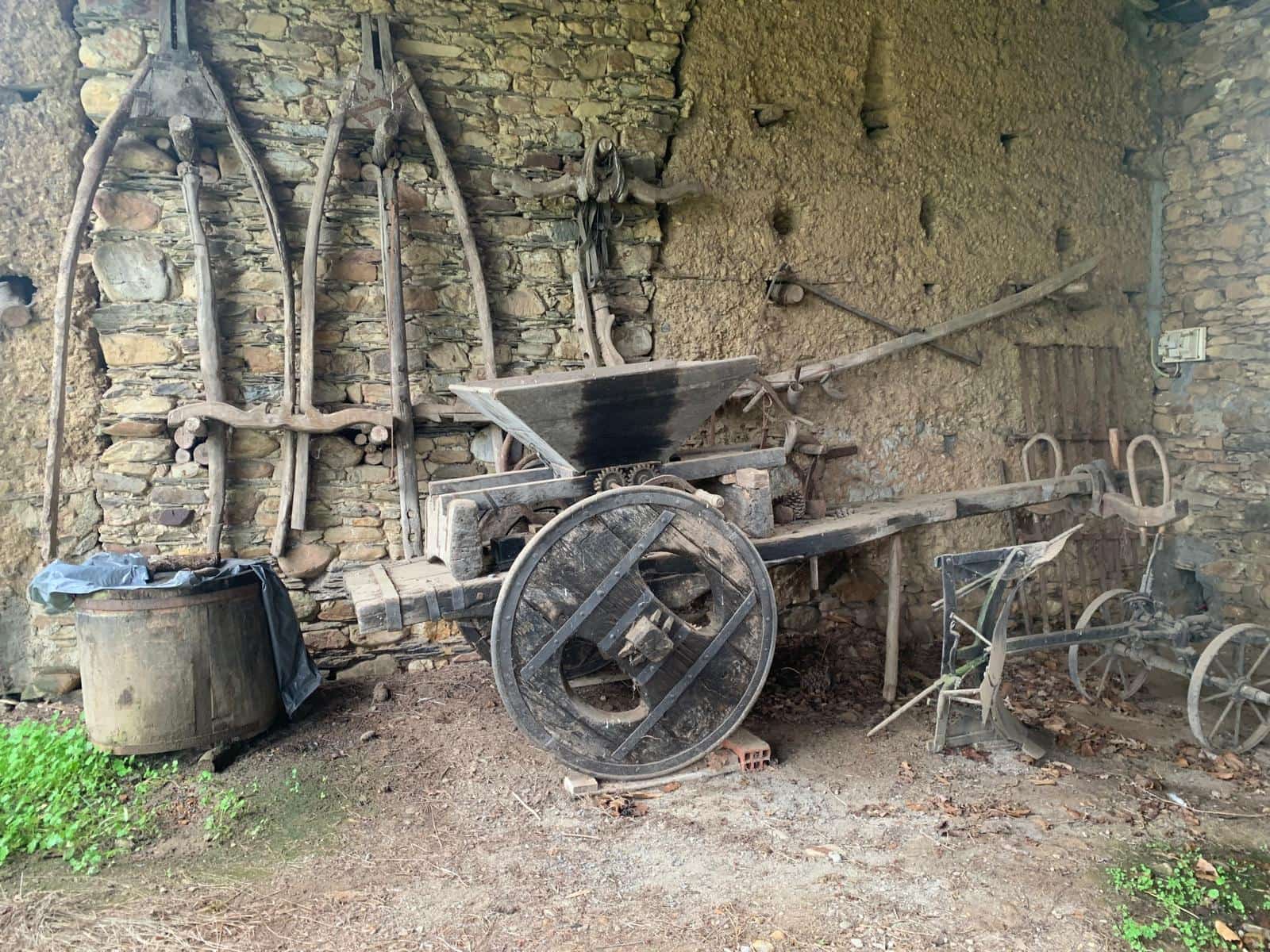 5 sypialnia Finka/Dom wiejski na sprzedaż w Boveda z garażem - 185 000 € (Ref: 9671199)