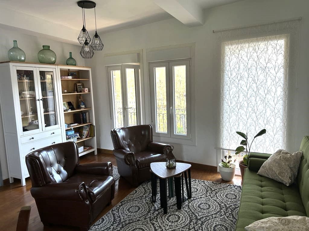 4 bedroom Finca/Country House for sale in Boboras - € 75,000 (Ref: 9694402)