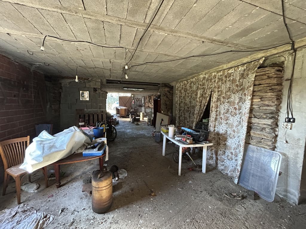 4 bedroom Finca/Country House for sale in A Pobra de Brollon - € 110,000 (Ref: 9734088)