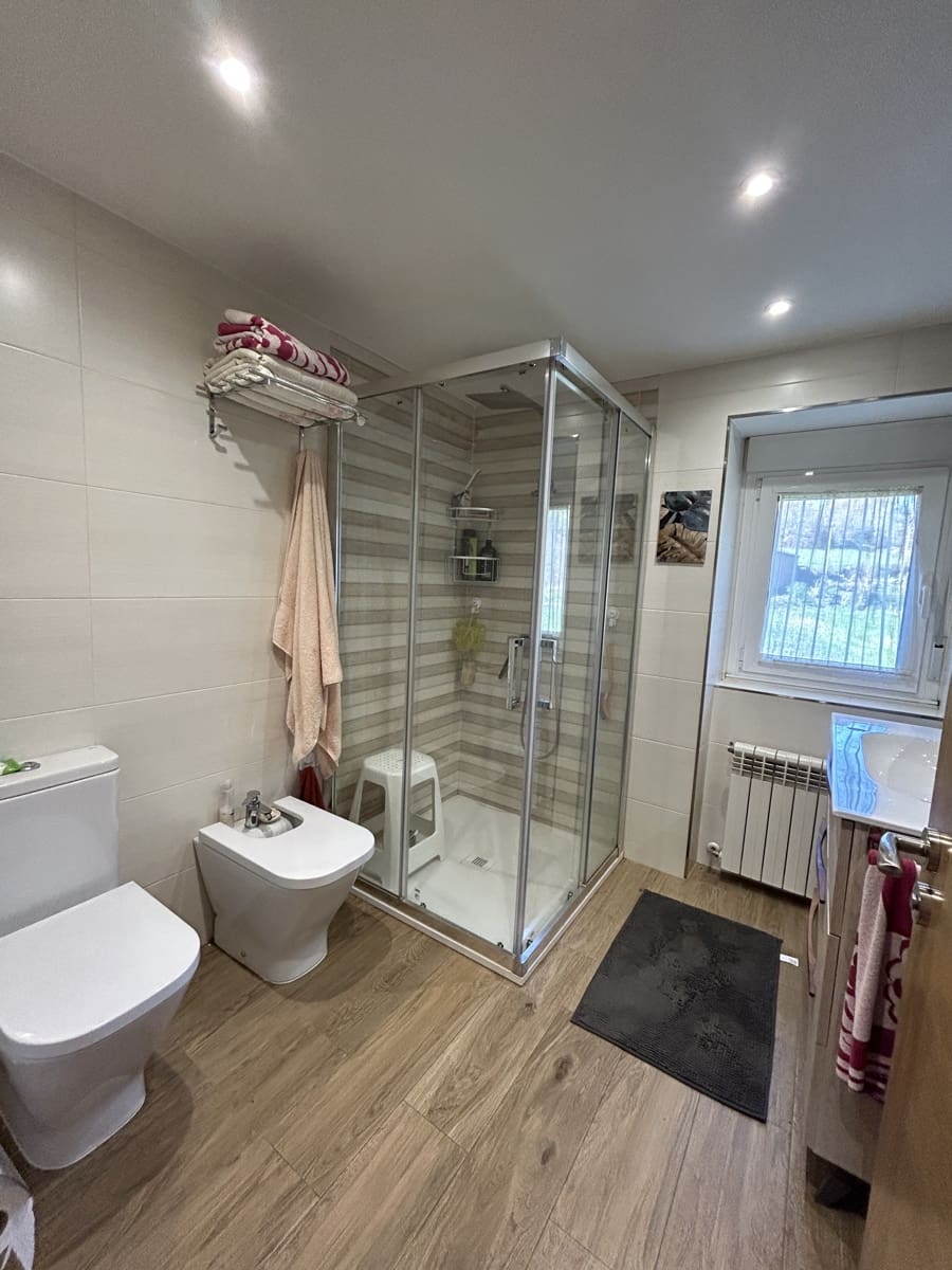 4 bedroom Finca/Country House for sale in A Pobra de Brollon - € 110,000 (Ref: 9734088)