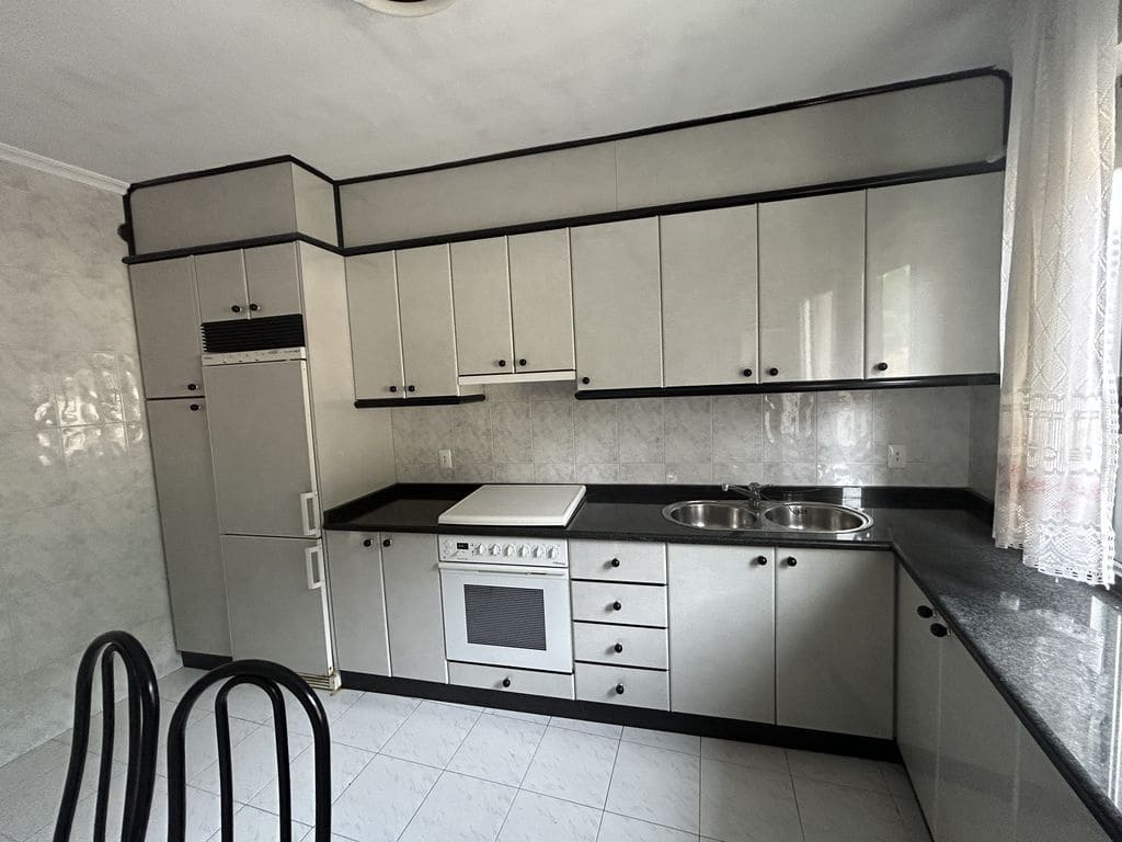 4 bedroom Finca/Country House for sale in Nogueira de Ramuin - € 104,000 (Ref: 9848364)