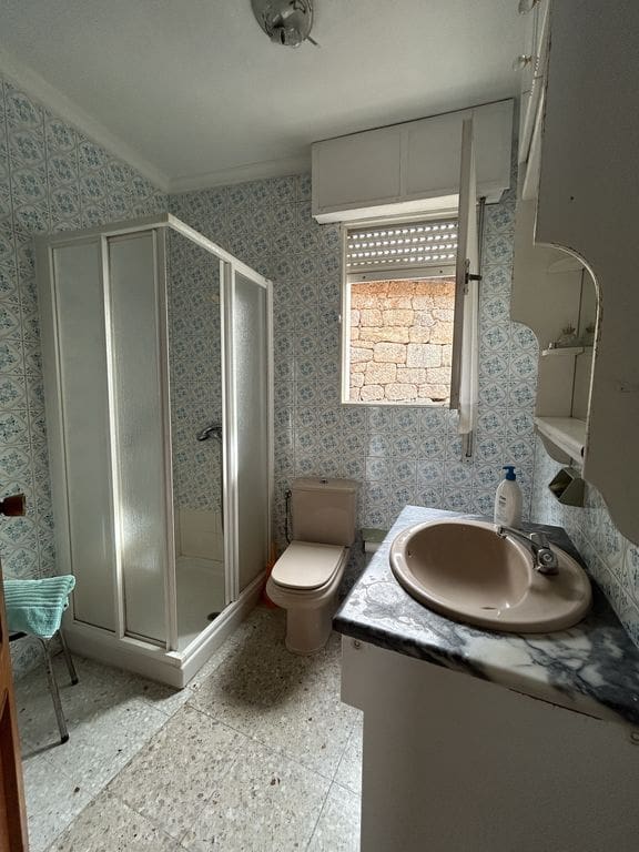 4 bedroom Finca/Country House for sale in Nogueira de Ramuin - € 104,000 (Ref: 9848364)