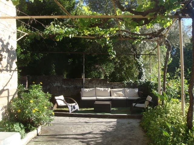4 soveværelse Finca/Landehus til salg i Nogueira de Ramuín - € 104.000 (Ref: 9848364)