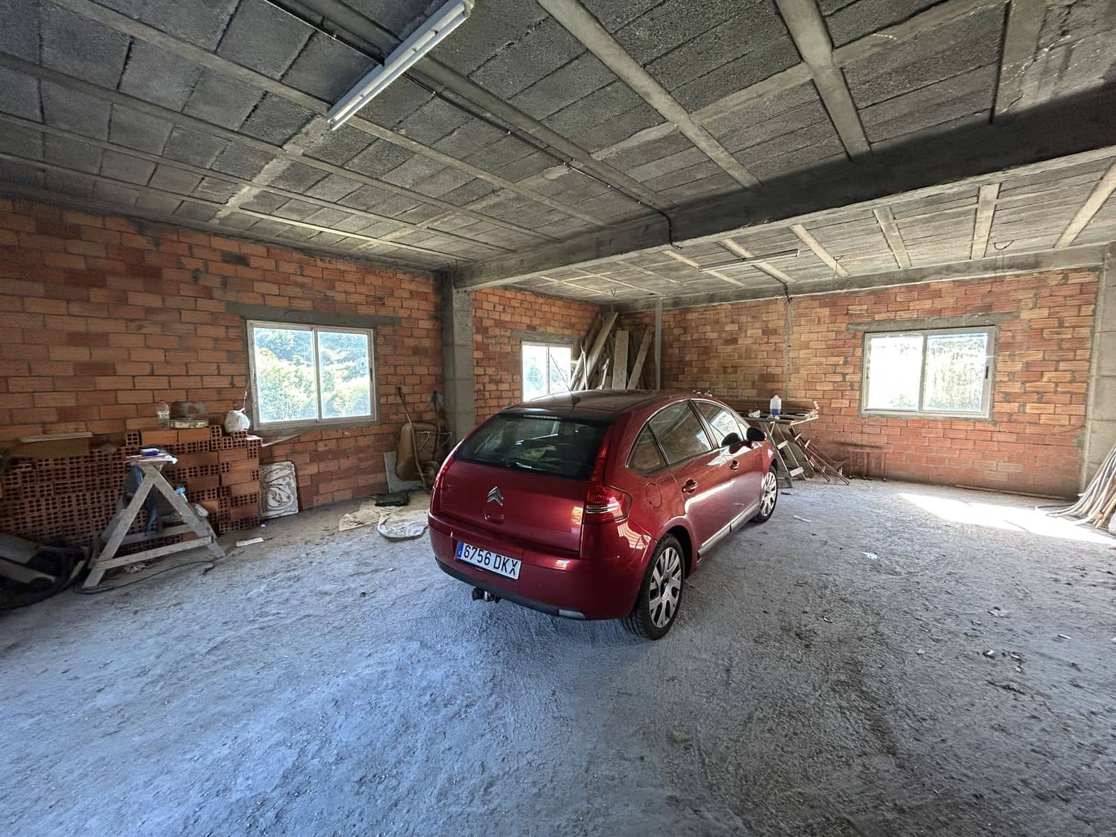 2 bedroom Finca/Country House for sale in Padrenda with garage - € 135,000 (Ref: 9894838)