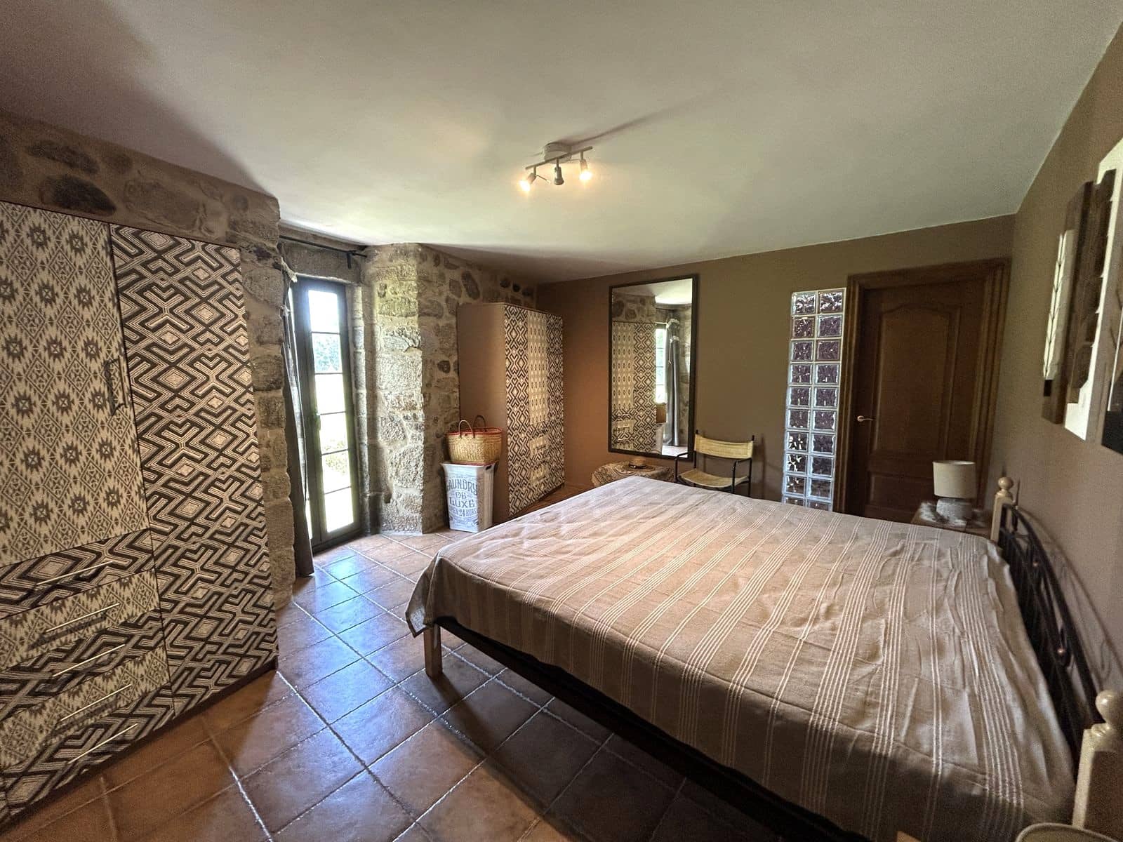 6 slaapkamer Finca/Landhuis te koop in Panton met garage - € 360.000 (Ref: 9926346)