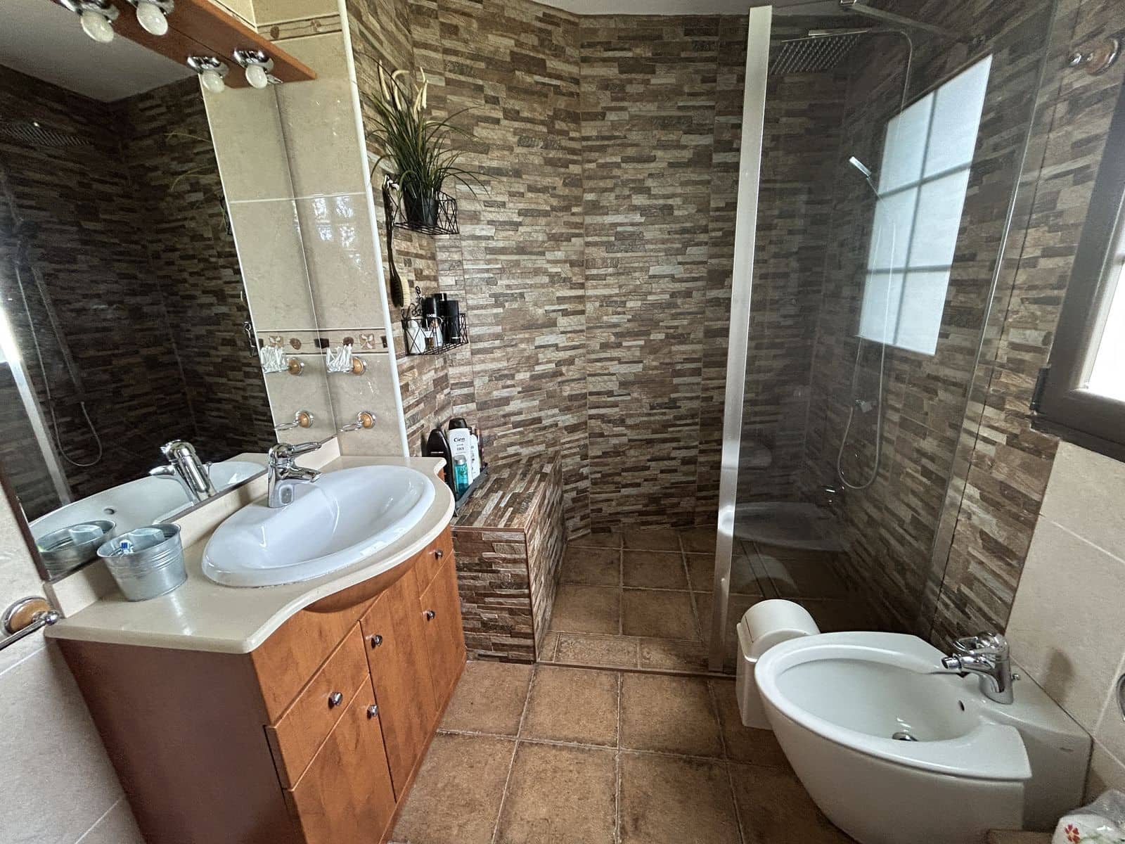 6 slaapkamer Finca/Landhuis te koop in Panton met garage - € 360.000 (Ref: 9926346)