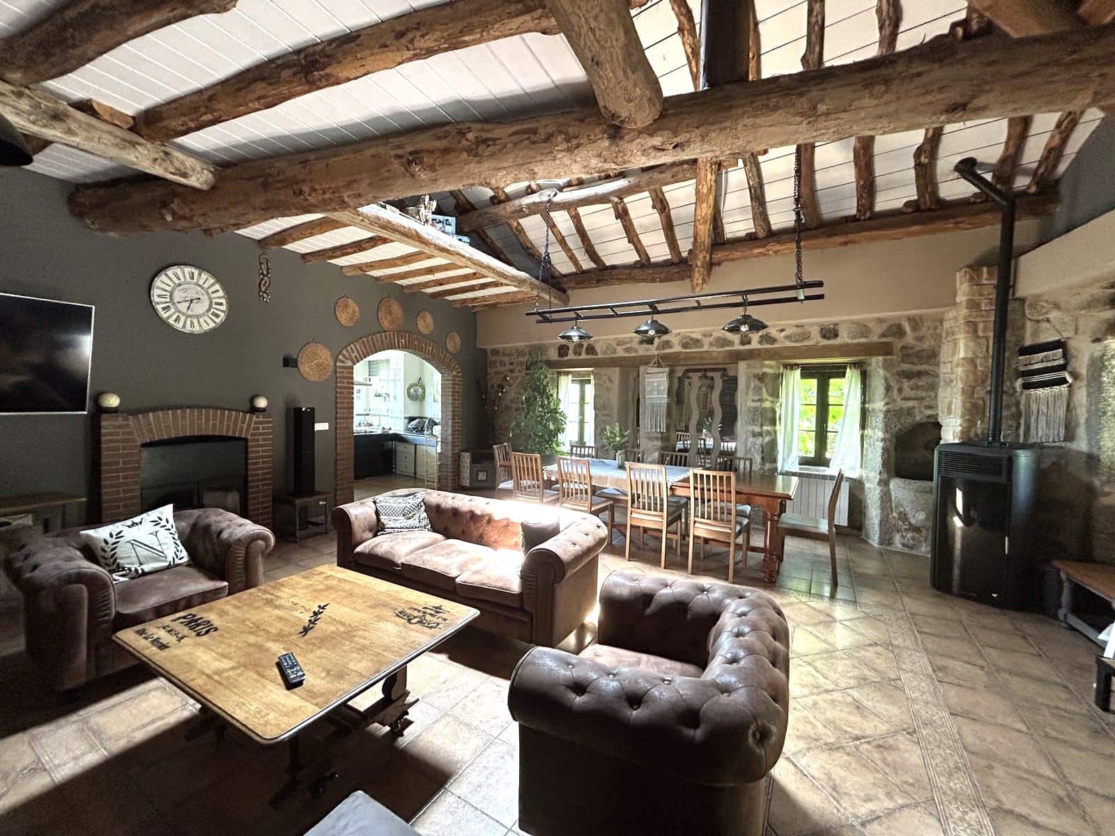 6 slaapkamer Finca/Landhuis te koop in Panton met garage - € 360.000 (Ref: 9926346)