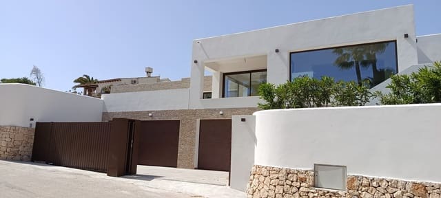 4 quarto Moradia para venda em Moraira, Teulada-Moraira com garagem - 1 450 000 € (Ref: 9895309)