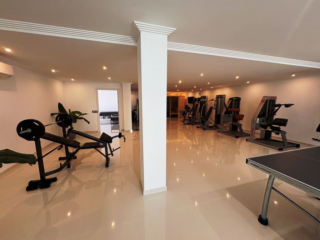4 sovrum Villa till salu i Calpe / Calp - 3 995 000 € (Ref: 9895311)