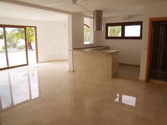 5 sovrum Villa till salu i Calpe / Calp med garage - 995 000 € (Ref: 9895312)