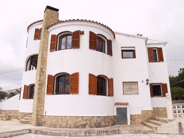 5 sovrum Villa till salu i Calpe / Calp med garage - 995 000 € (Ref: 9895312)