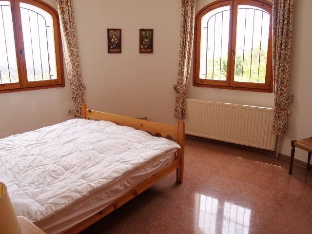 5 sovrum Villa till salu i Calpe / Calp med garage - 995 000 € (Ref: 9895312)