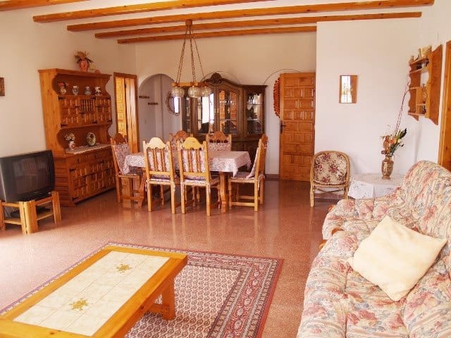 5 sovrum Villa till salu i Calpe / Calp med garage - 995 000 € (Ref: 9895312)