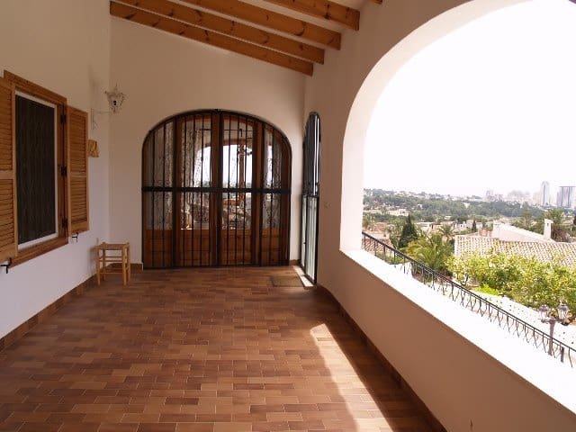 5 sovrum Villa till salu i Calpe / Calp med garage - 995 000 € (Ref: 9895312)