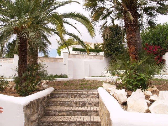 5 sovrum Villa till salu i Calpe / Calp med garage - 995 000 € (Ref: 9895312)