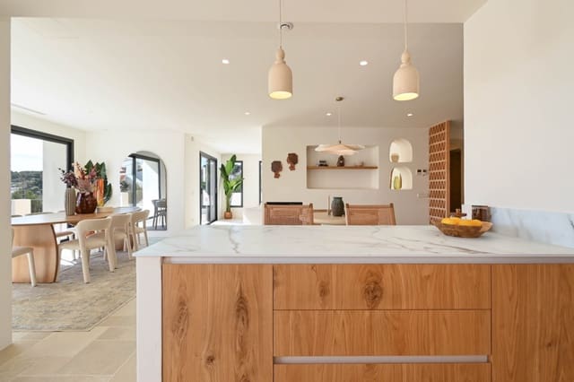 4 chambre Villa/Maison à vendre à Moraira, Teulada-Moraira avec garage - 2 275 000 € (Ref: 9895313)