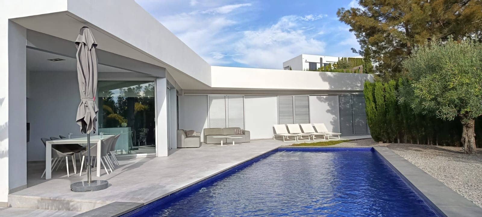 4 Zimmer Villa zu verkaufen in Calpe / Calp mit Garage - 1.250.000 € (Ref: 9895314)