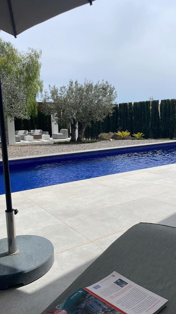 4 Zimmer Villa zu verkaufen in Calpe / Calp mit Garage - 1.250.000 € (Ref: 9895314)