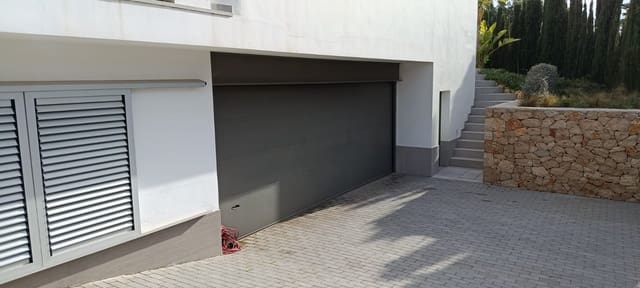 4 slaapkamer Villa te koop in Calpe / Calp met garage - € 1.250.000 (Ref: 9895314)