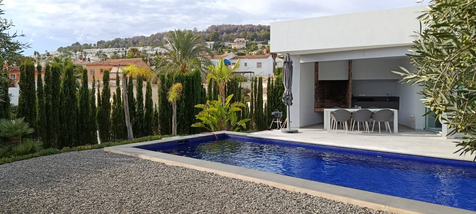 4 Zimmer Villa zu verkaufen in Calpe / Calp mit Garage - 1.250.000 € (Ref: 9895314)