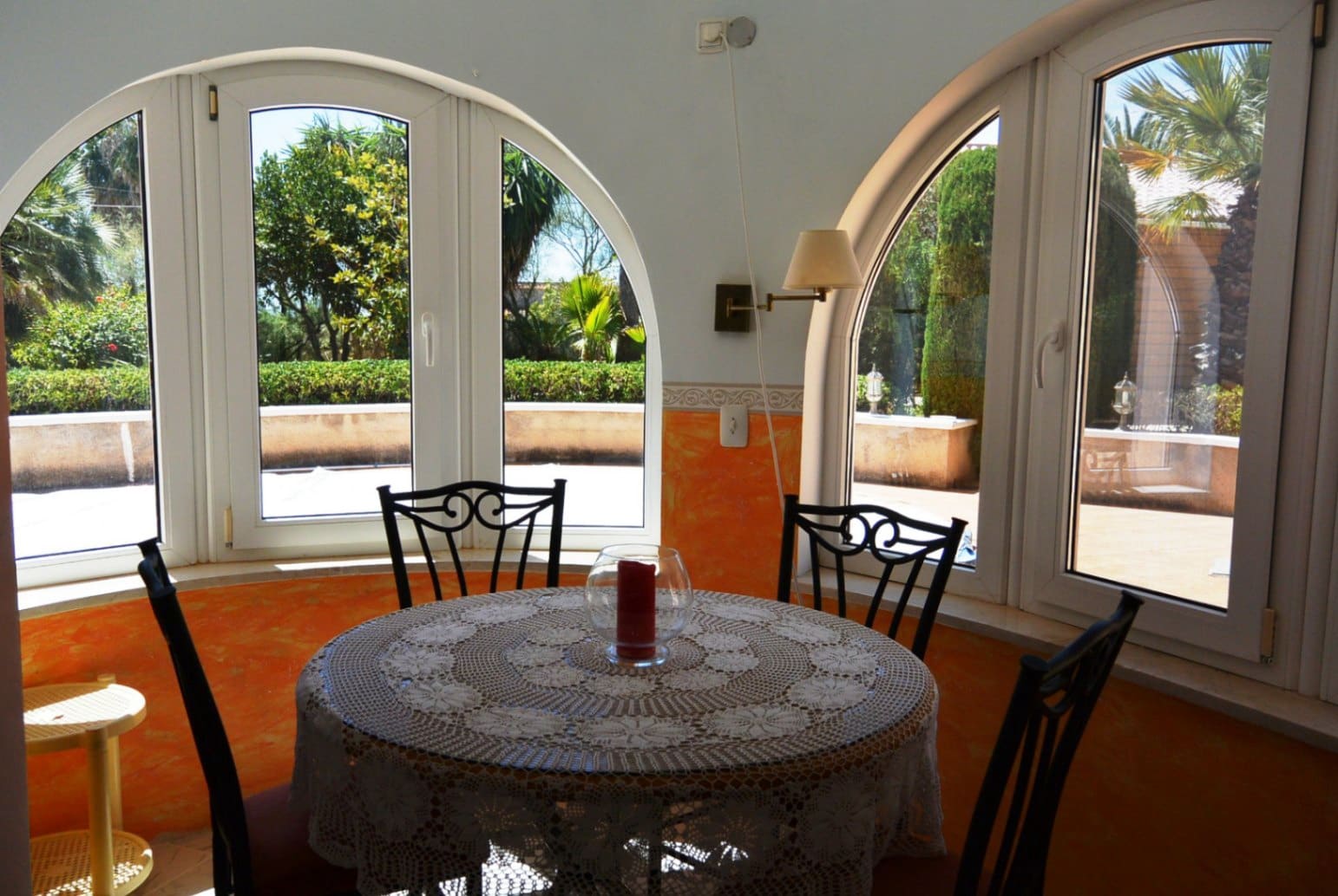 6 Zimmer Villa zu verkaufen in Calpe / Calp mit Garage - 599.990 € (Ref: 9897270)