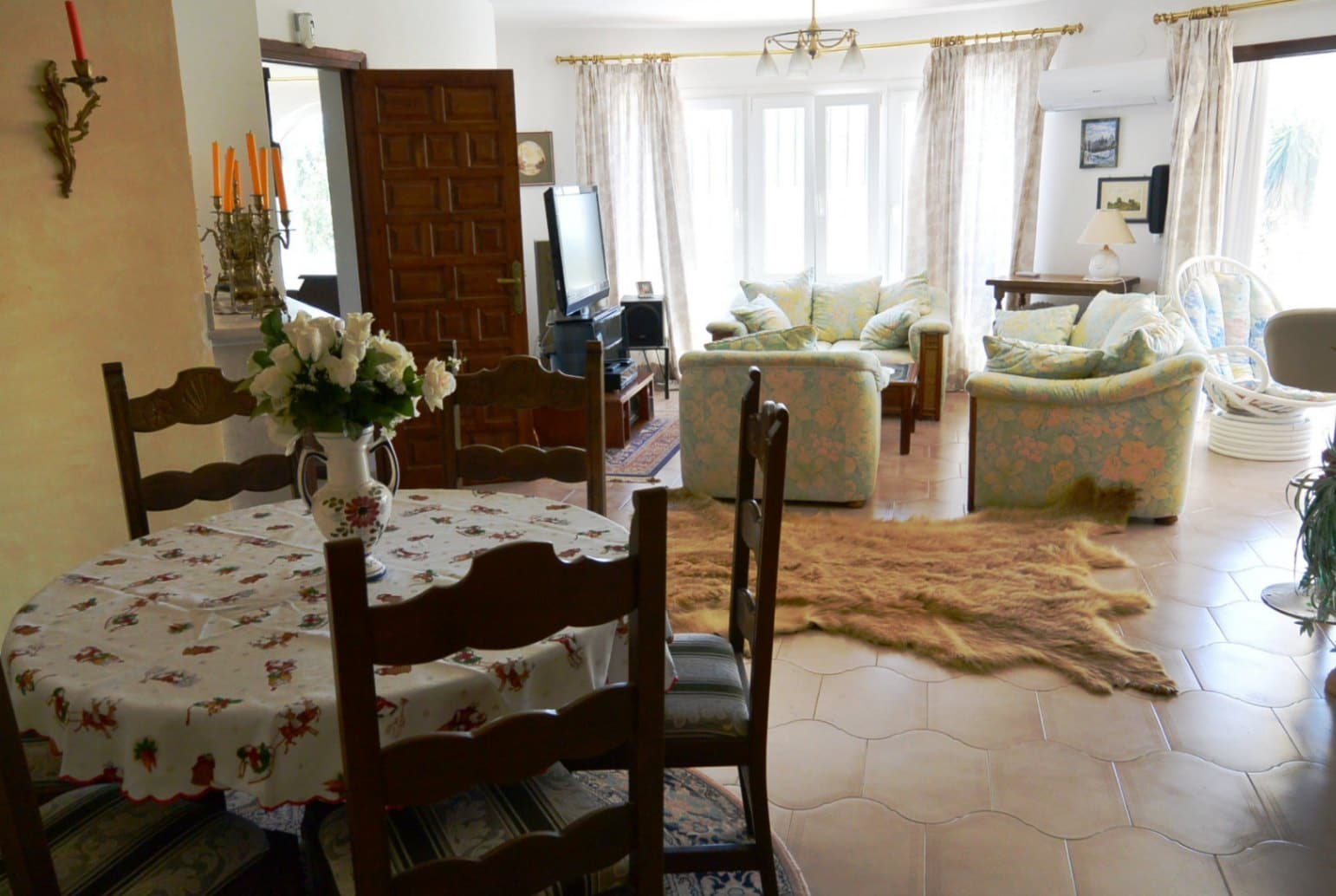 6 Zimmer Villa zu verkaufen in Calpe / Calp mit Garage - 599.990 € (Ref: 9897270)
