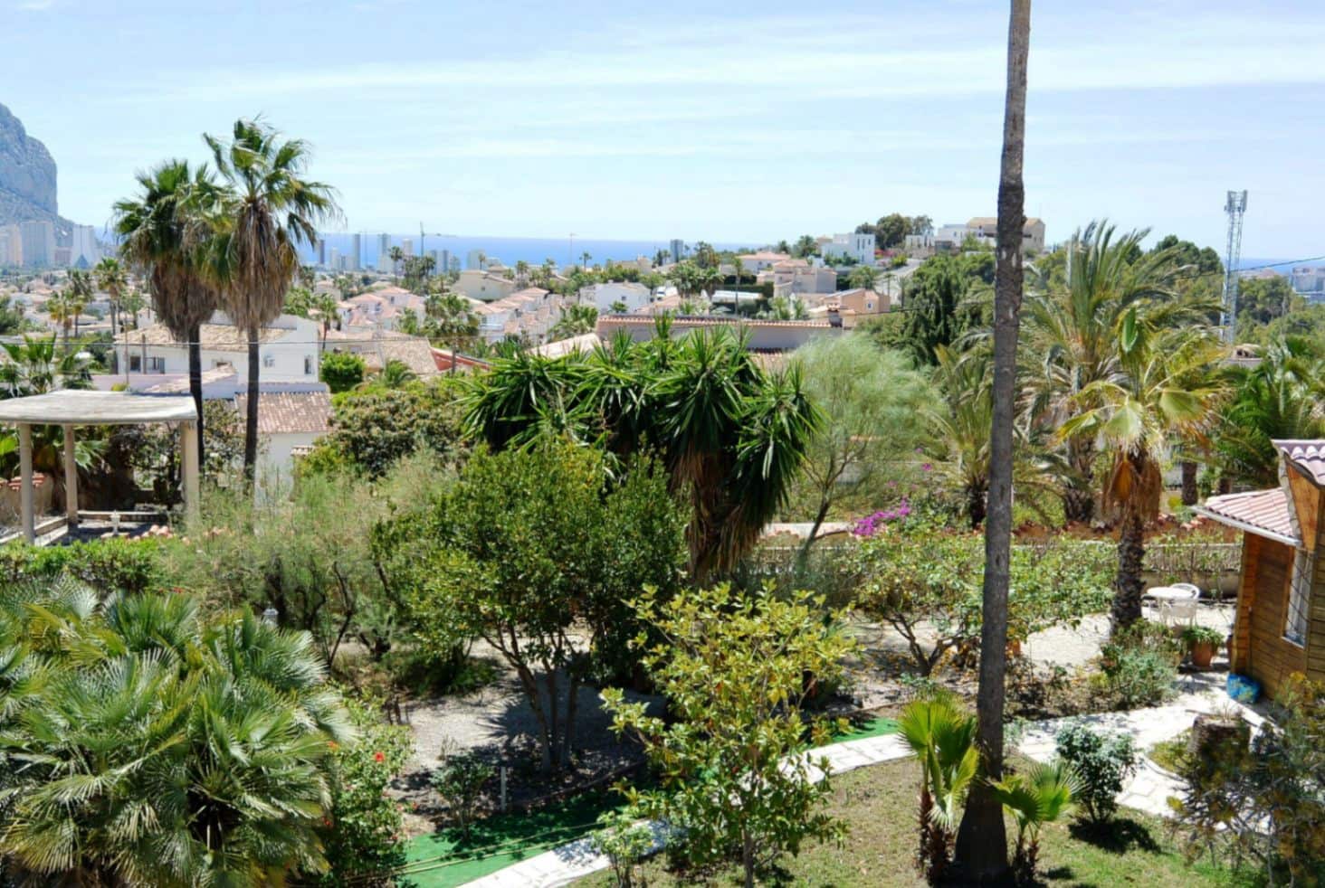 6 Zimmer Villa zu verkaufen in Calpe / Calp mit Garage - 599.990 € (Ref: 9897270)