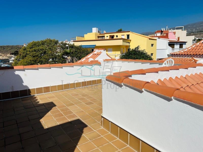 4 soveværelse Villa til salg i La Caleta Adeje med swimmingpool - € 1.400.000 (Ref: 10054942)